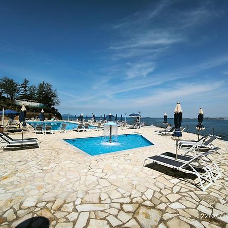Vlorë Artemis Beach House מראה חיצוני תמונה