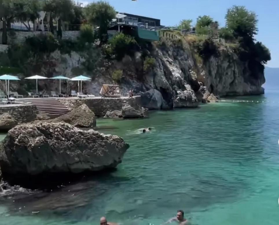Vlorë Artemis Beach House מראה חיצוני תמונה