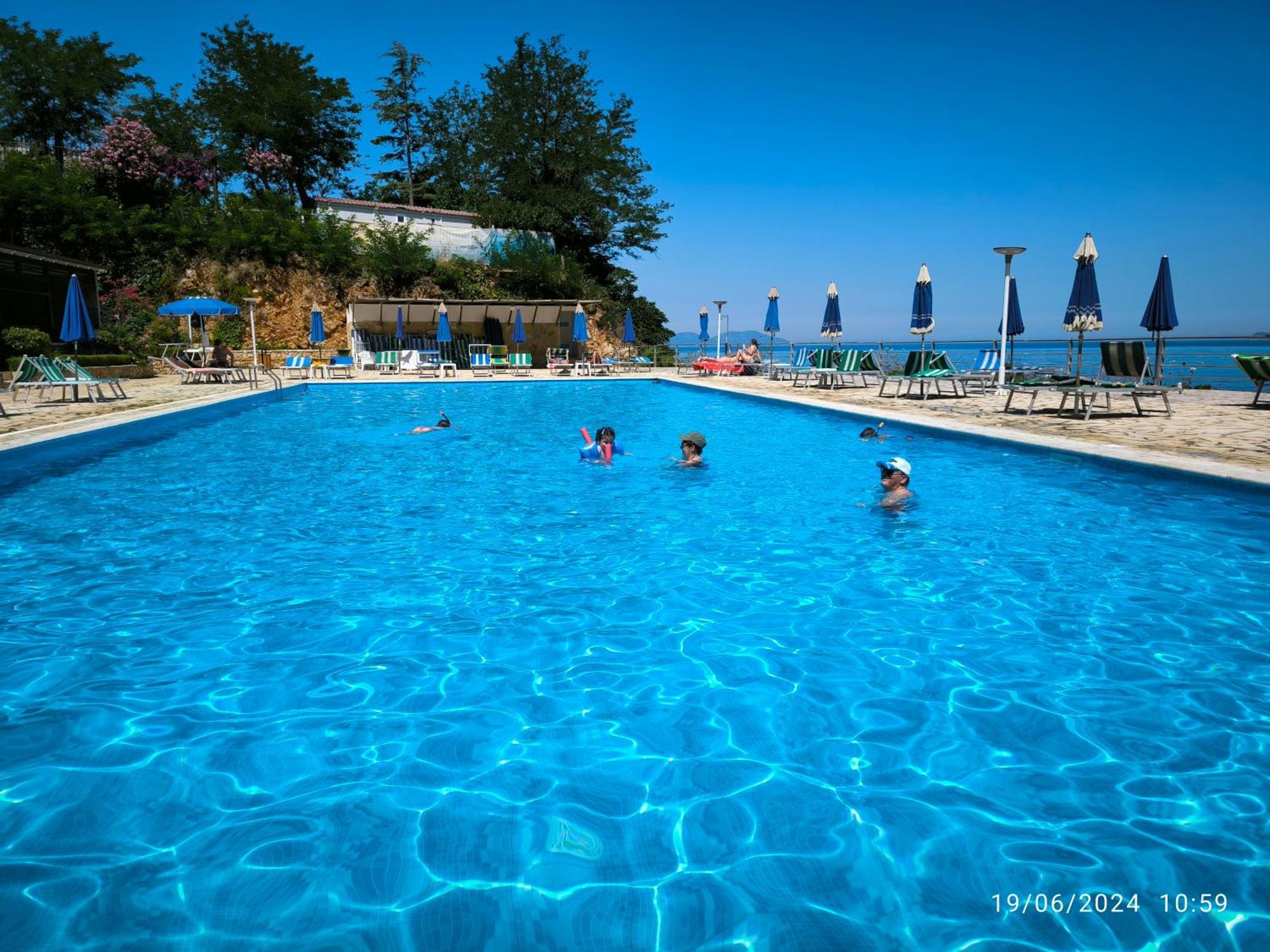 Vlorë Artemis Beach House מראה חיצוני תמונה