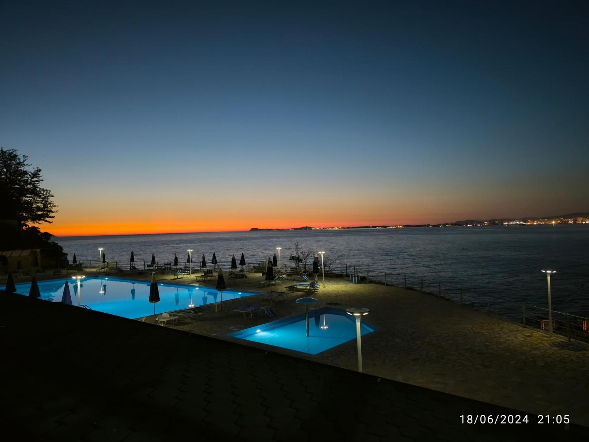 Vlorë Artemis Beach House מראה חיצוני תמונה
